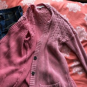 American Eagle Sweater